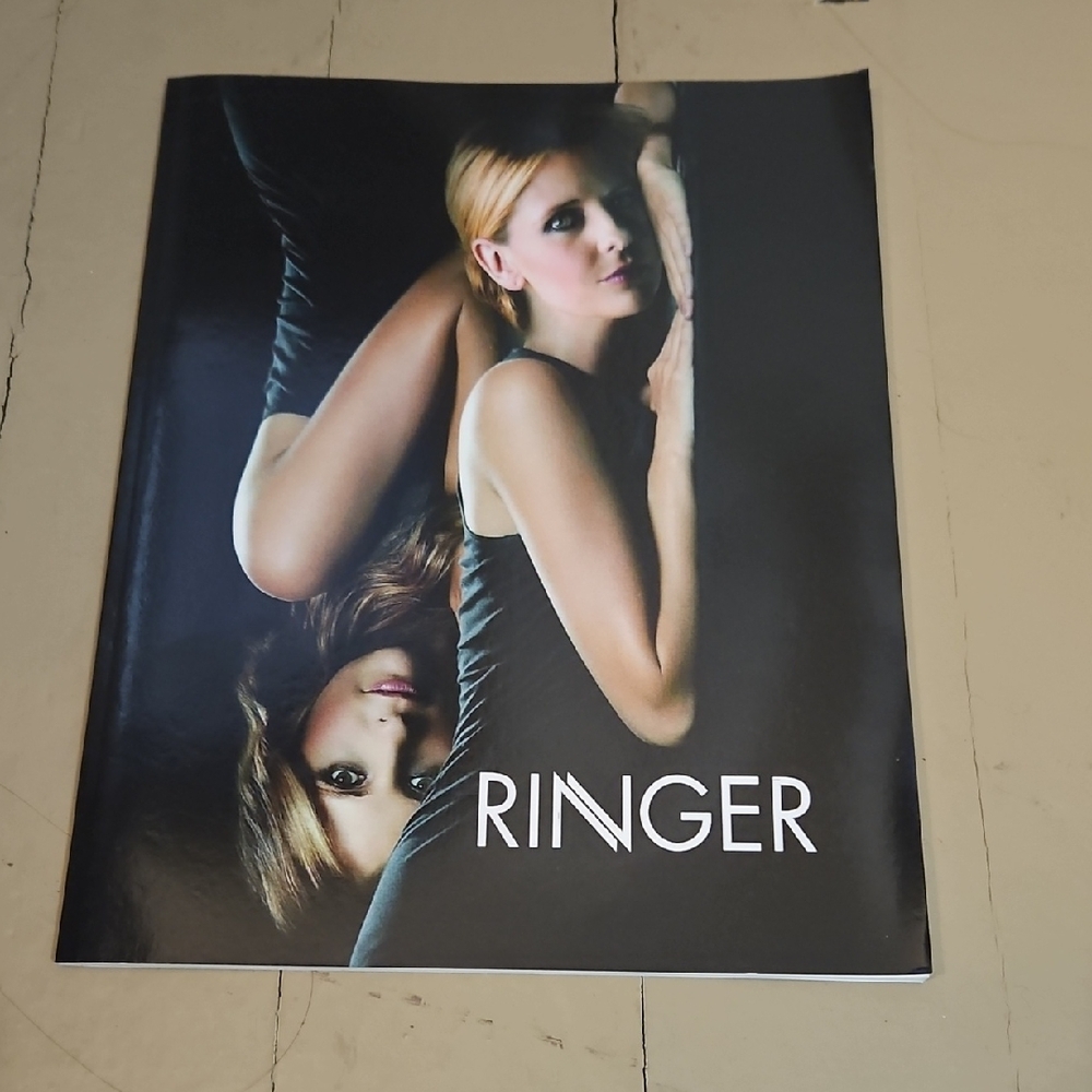 Ringer Black and White Script